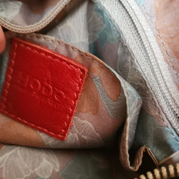 Elegant Black Hobo Leather Women's Bag - Picture 2 of 6